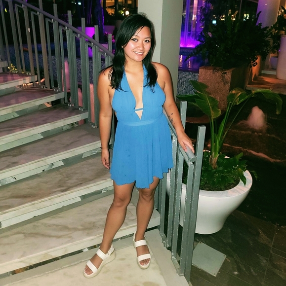 Meet your Posher, Lauren - Picture 1 of 1